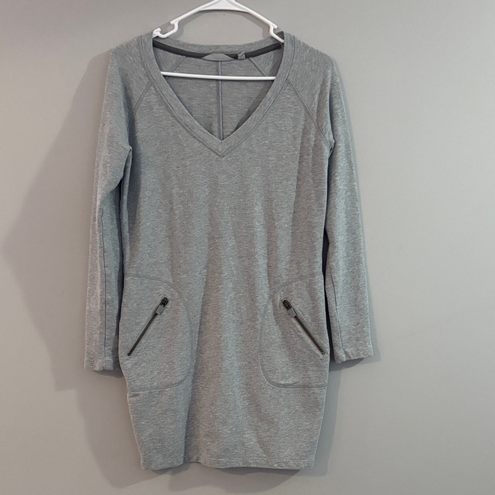 Athleta Heather Gray V-Neck Long Sleeve Dress with Zip Pockets